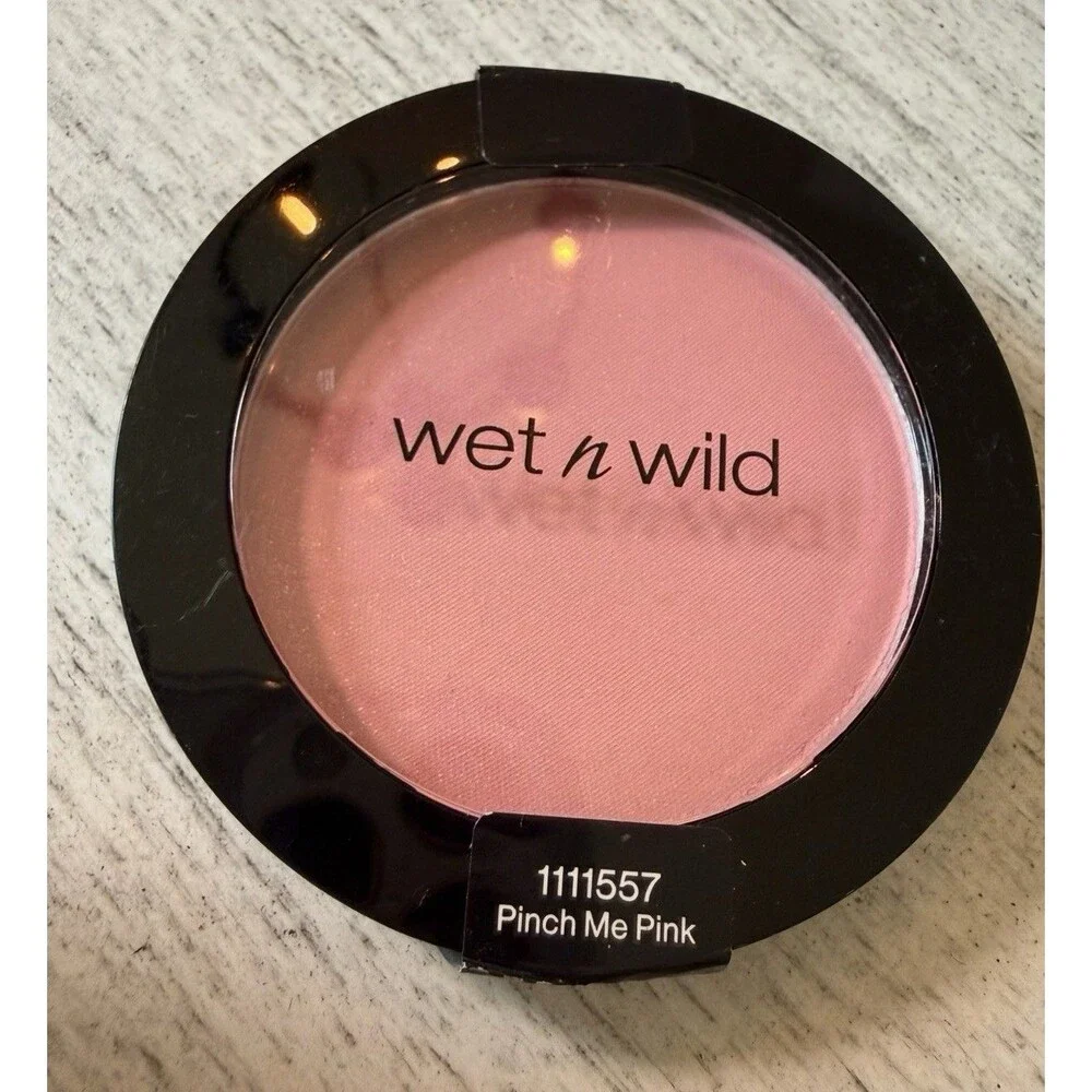 Wet‎ n Wild Pinch Me Pink Blush, YBF Neutralizing/Bronzer, Benefit Brush 3Pcs